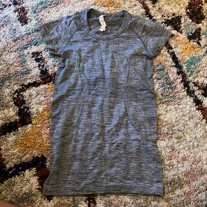 Lululemon Swiftly Tech Grey Shirt